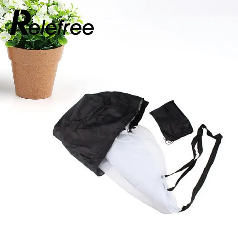 

The speed training resistance umbrella can be adjusted for the professional speed training resistance parachute outdoor running