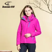 LXIAO Hiking Jacket Women Waterproof Winter 2 Pieces Softshell Fleece Jackets Outdoor Sports Thermal Hiking Skiing Female Coats цена LXIAO Hiking Jacket Women Waterproof Winter 2 Pieces Softshell Fleece Jackets Outdoor Sports Thermal Hiking Skiing Female Coats цены онлайн