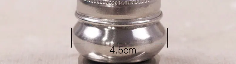 3733646190_1511537377