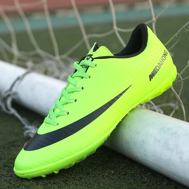2019 Soccer Shoes Professional Football Boots Suferfly Cheap Futsal Sock Cleats Training Sport Sneakers Zapatos De Futbol Child