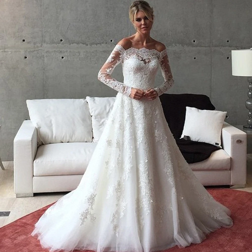 

Boat Neck Vintage Lace A line Wedding Dress Plus Size 2019 Custom Made Appliques Long Sleeves Wedding Bridal Dresses Marriage