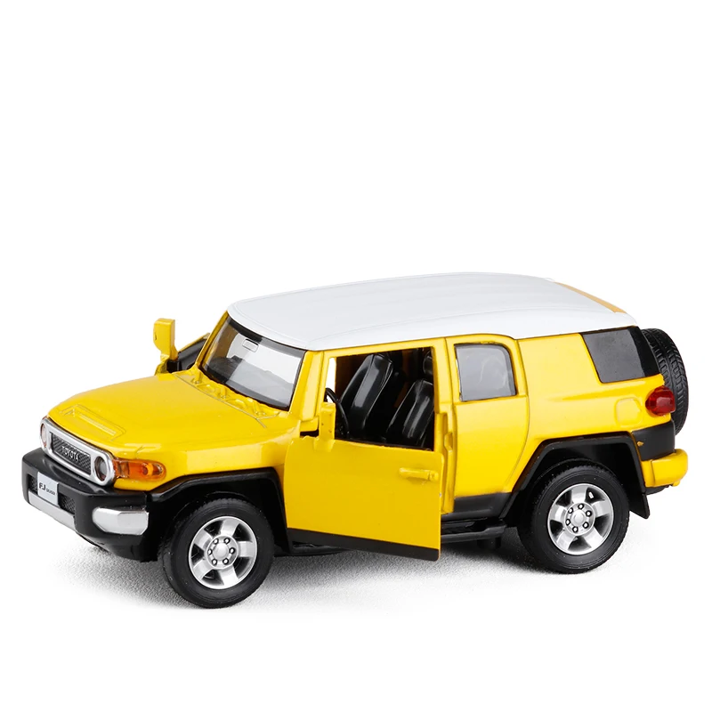 Новинка модель автомобиля Toyota FJ Cruiser 1:32 литая из металлического сплава