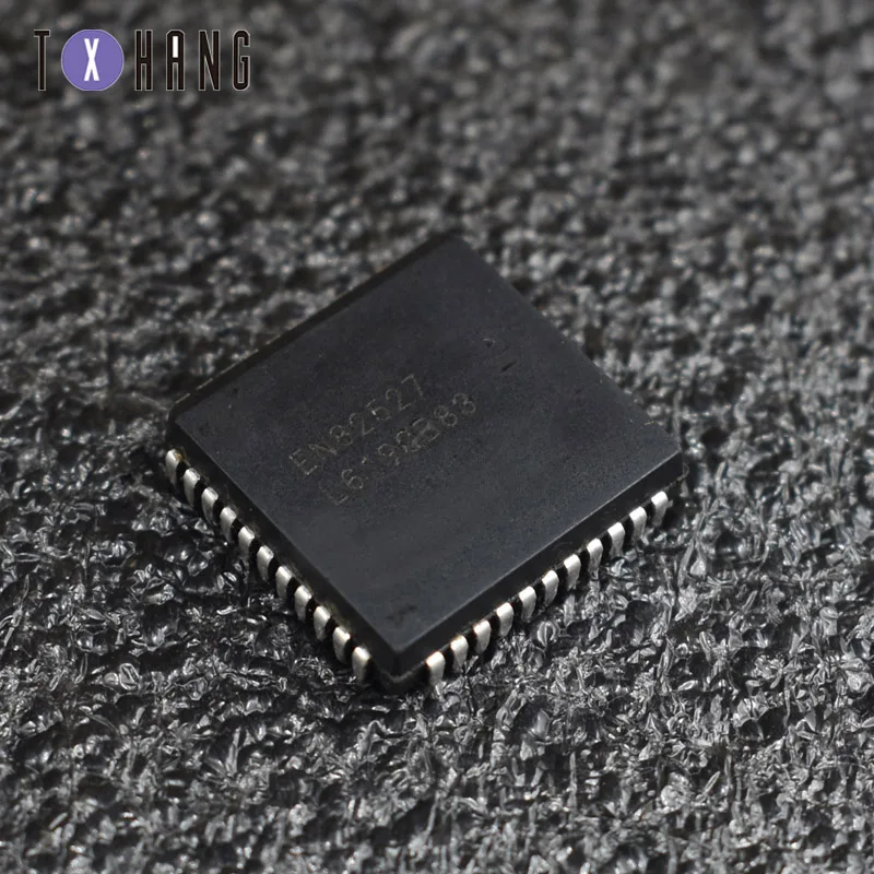 

1/5PCS EN82527 PLCC-44 HIGH PERFORMANCE INTEGRATED CIRCUIT