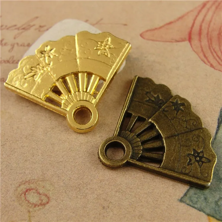 Fashion Folding fan Charms Vintage Golden Jewelry Charms A3942