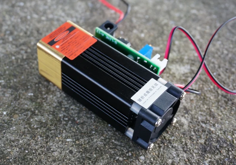 DC 12V 2A Регулируемый 635 638nm 1W Оранжевый Красный Лазерный диодный модуль Линейный
