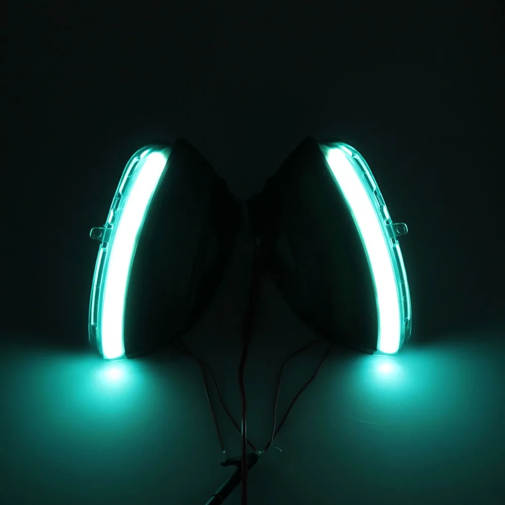 Volkswagen mirror light 2