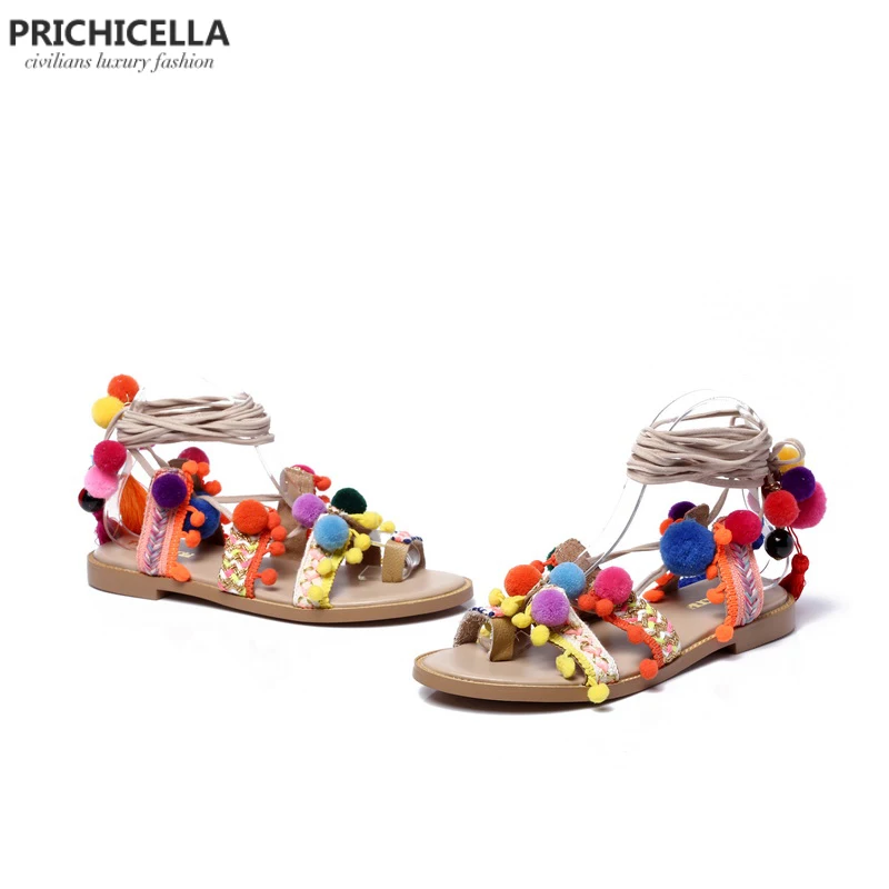 Женские сандалии гладиаторы с помпонами PRICHICELLA из натуральной кожи на плоской