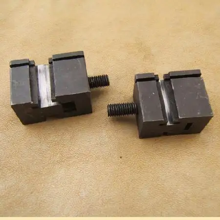 

DEFU 368A Key Cutting Machine Fixture Clamp Parts Locksmith Tools 2pcs/lot