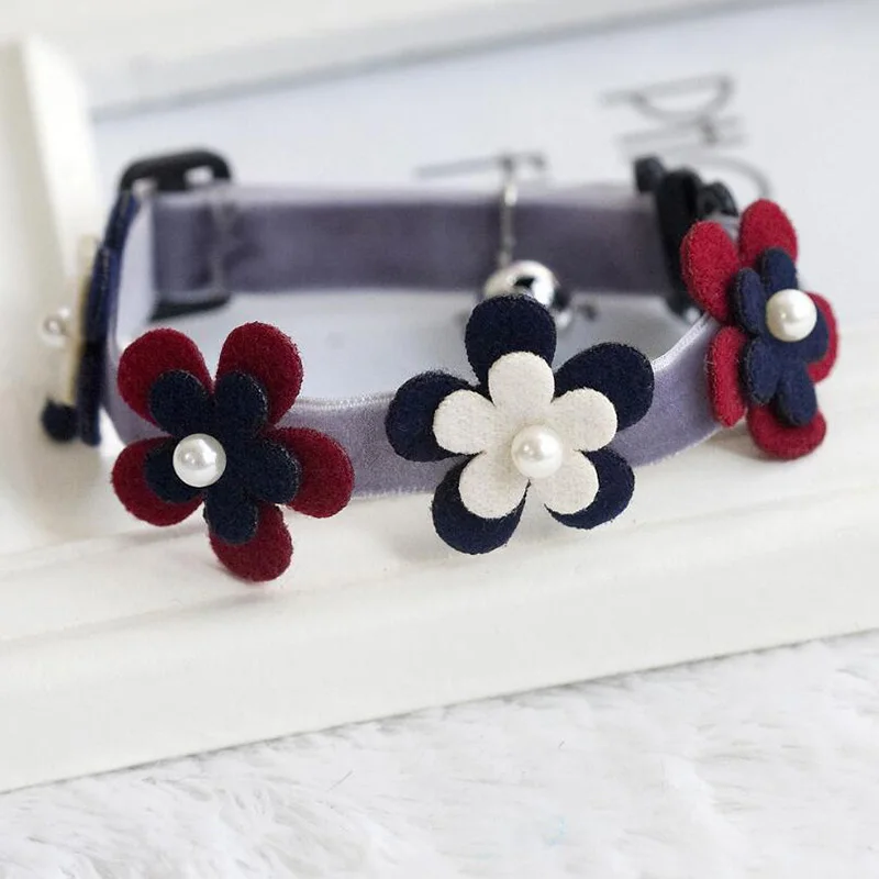 

HU Pet Cat Dog Flowers Collar Collars for Cats Harness Cats Dogs Products for Pets Leash Necklace for Pet Supplies Accessories