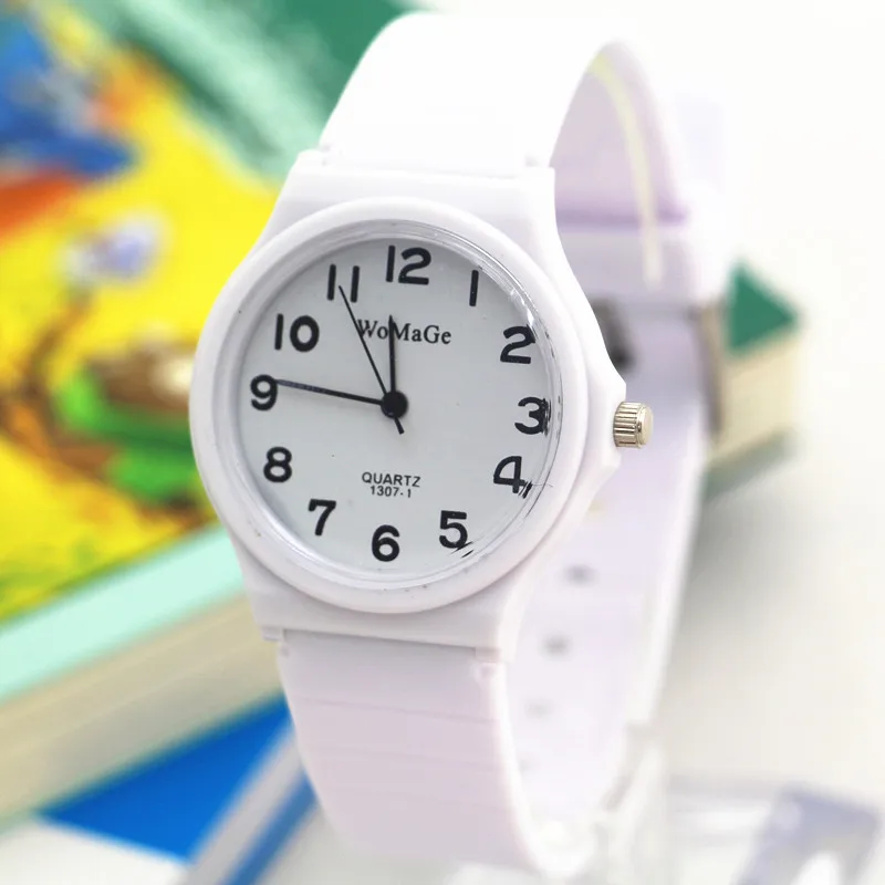 

Free shipping!!Rubber silicone band,alloy round case,simple design dial,light elegent omage woman fashion quartz watches,1307-1