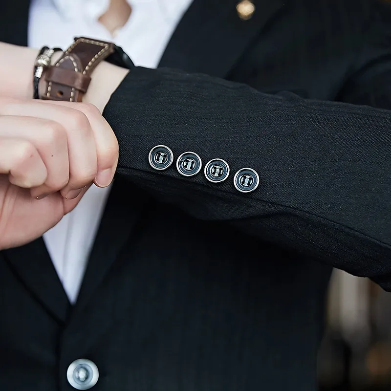 8887382244_1523123388