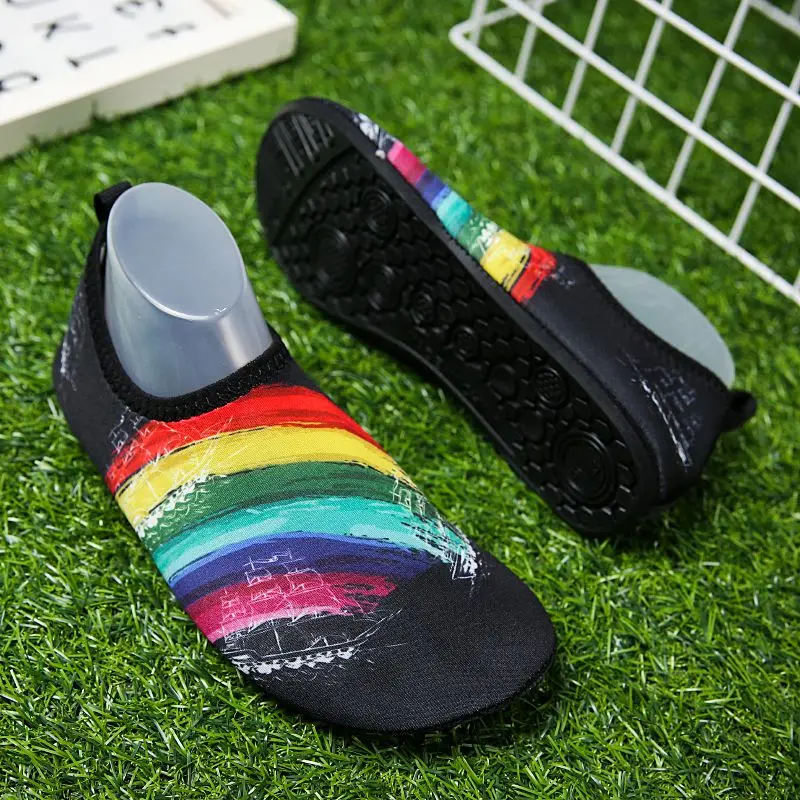 Для мужчин и Для женщин с принтом радуги водонепроницаемая обувь босиком пляж бассейн обувь Quick-Dry Аква-Йога носки для серфинга Плавание