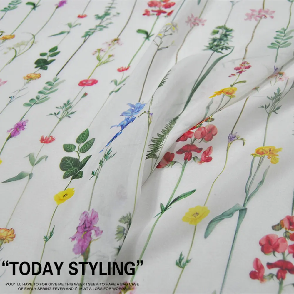 

Flower Lines Printing Silk Chiffon Dress Fabric 8m/m 140cm