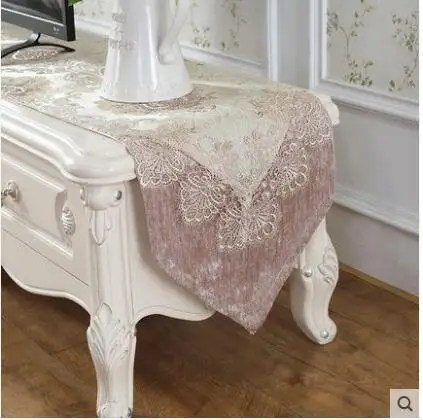 أوروبا المطرزة الجدول عداء العلم الجدول غطاء خمر الذهب المخملية القهوة الجدول مهدب بوفيه الجدول العلم أوروبا المطرزة الجدول عداء العلم الجدول غطاء خمر الذهب المخملية القهوة الجدول مهدب بوفيه الجدول العلم