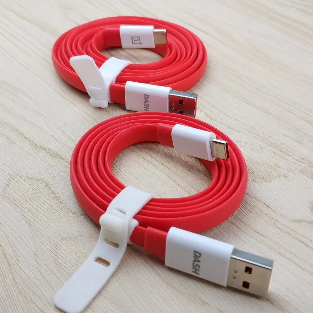 Oneplus white charger cable  (3)