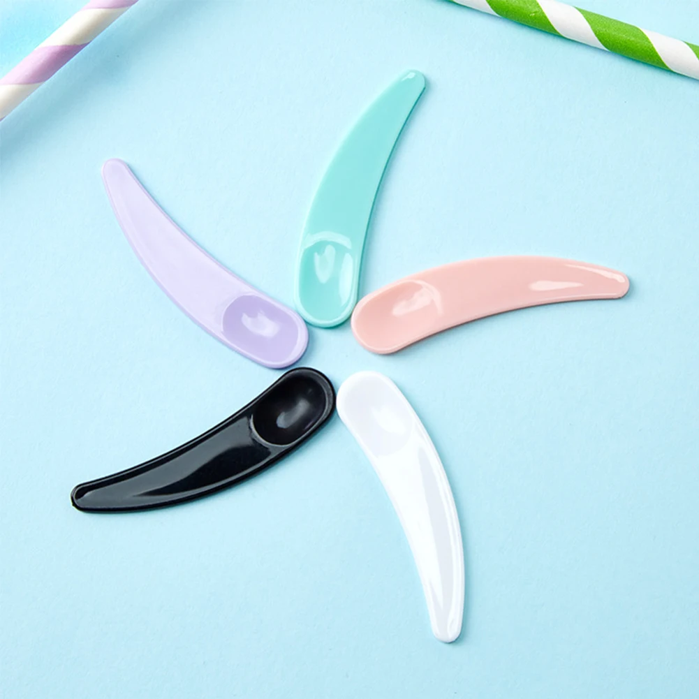 

10/20/50 Pcs Mini Cosmetic Spatula Disposable Curved Scoop Makeup Mask Cream Spoon for Make Up Face Accessories