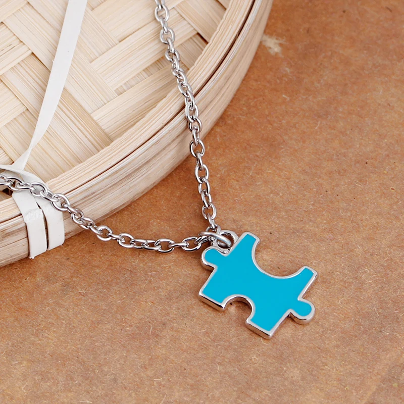 Набор из 4 предметов: ожерелье с аутистическим пазлом, ожерелье с надписью "Best Friend Sister", разноцветное ожерелье с эмалью, вечерние ювелирные изделия, подарочный набор