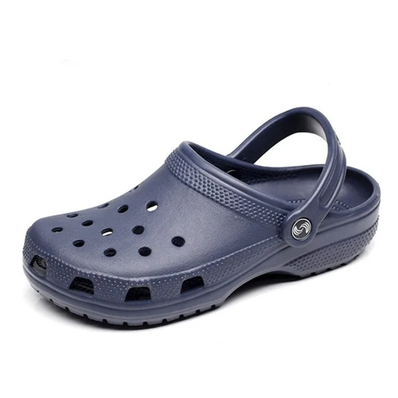 2018 Men Sandals Summer Slippers Shoes Croc fashion beach Sandals Casual Flat Slip On Flip Flops Men Hollow Shoes