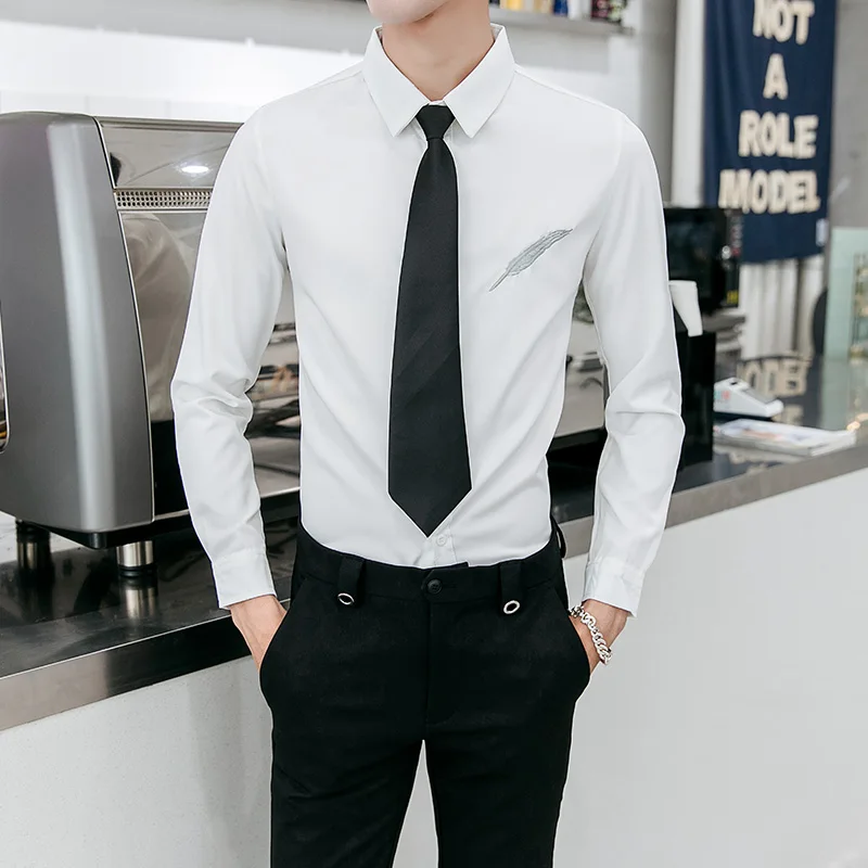 Новый перо вышивка Смокинг Рубашка Для мужчин Slim Fit с длинным рукавом Ночной клуб