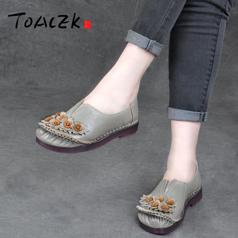 

Leather spring and autumn female shoe cover foot soft sole non-slip mother shoe comfortable flat hand-made cow leather shoes