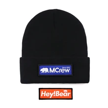 Новое поступление года, черные вязаные шапки Унисекс Skullies Beanies для катания на лыжах, повседневные шерстяные шапки с медведем в стиле хип-хоп, 2 Сменные тканевые нашивки