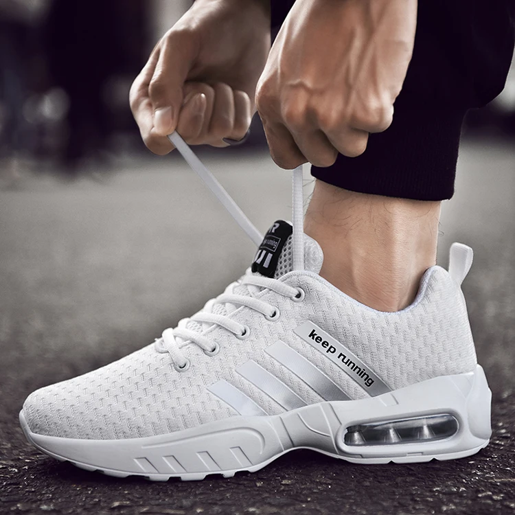 SNEAKERS (57)