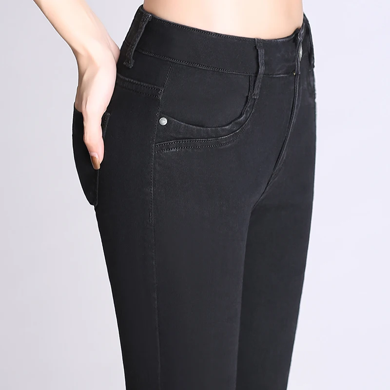 Женские модные джинсы размера плюс, женские Стрейчевые тонкие джинсовые расклешенные брюки, Дышащие Модные расклешенные брюки