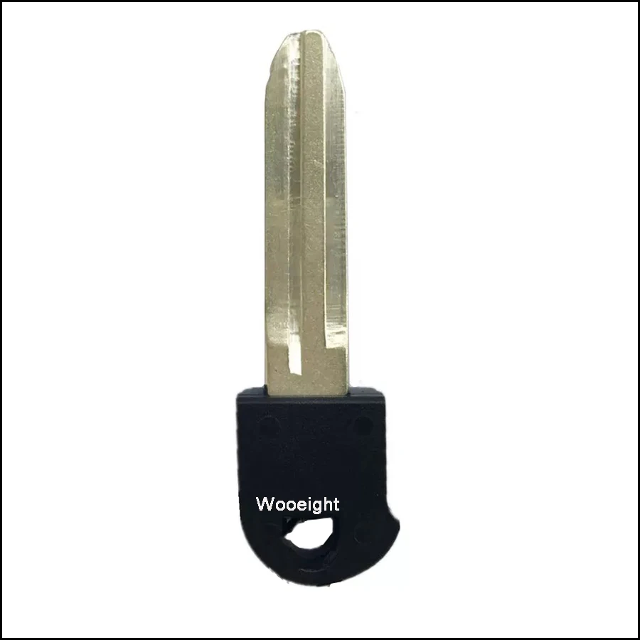 Wooeight Car Key Fob Blade For Toyota Prius Hybrid Smart Remote 2004 - 2009 Emergency Blank Insert Replacement (1)