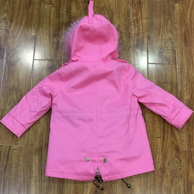 4497621097_1367061093