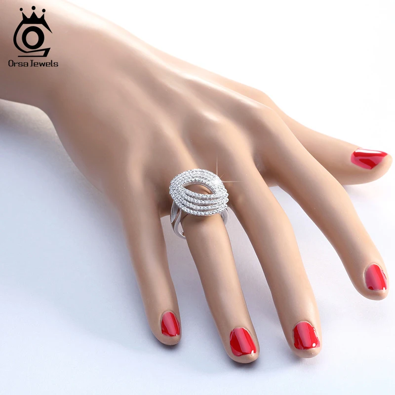 ORSA JEWELS Luxury Rings For Women Hollow Prong Setting AAA Cubic Zircon Female Finger Ring Fashion Fashion Jewelry Gift OR89