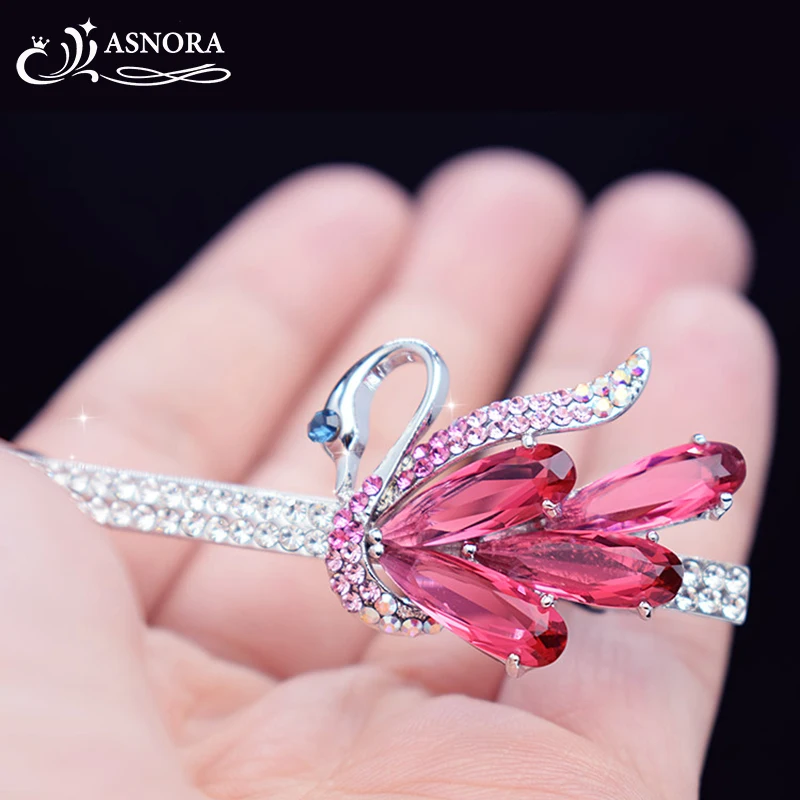 

ASNORA Gorgeous Women's Hair Barrettes Zircon Crystals Swan Hair Jewelry for Girls Hairwear Headdress Wedding Headpieces