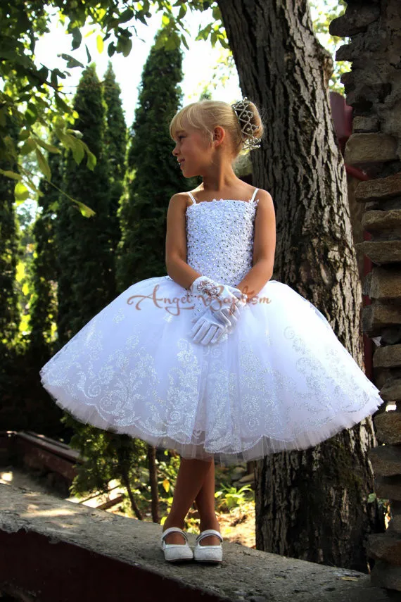 Здесь продается  Bling Beading Knee-Length the First Communion Dresses for Girls Vestidos de Comunion Casamento Flower Girl Dresses for Wedding  Детские товары