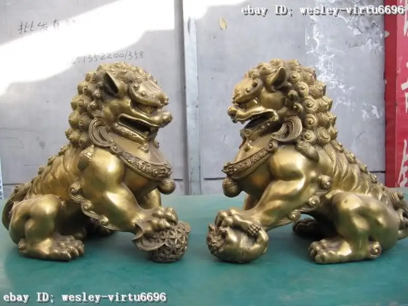 

11"Chinese Pure Brass Carved Evil Door Guardian Fu Foo Dog Lion pair