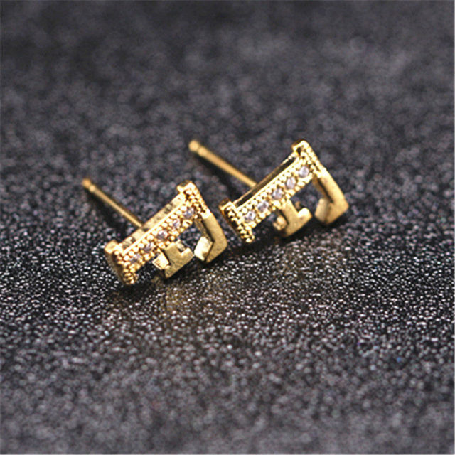 Letter Stud Earrings for Women Alphabet Gold Initial Earring Rhinestone Jewelry Small Earrings Letters Brinco Pendientes