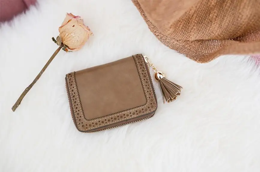 Angelatracy New Arrival Distress Solid PU Leather Card Hollow Out Women Coin Tassel ID Set Credit Card Holder CardHolder