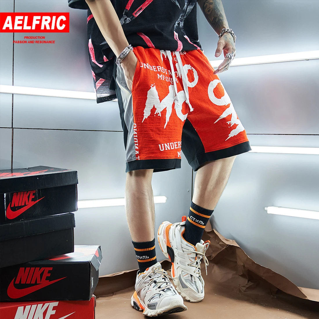 

AELFRIC 3D Reflective Color Block Cargo Shorts Streetwear 2019 Men Harajuku Hip Hop Casual Pockets Short Joggers Sweatpants Male