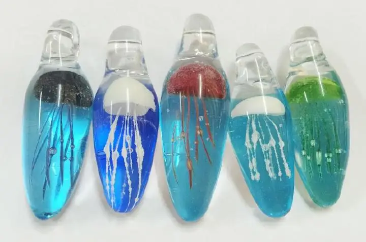 FREE SHIPPING 5pcs mix cool jellyfish blue bottom fashionable pendant photo
