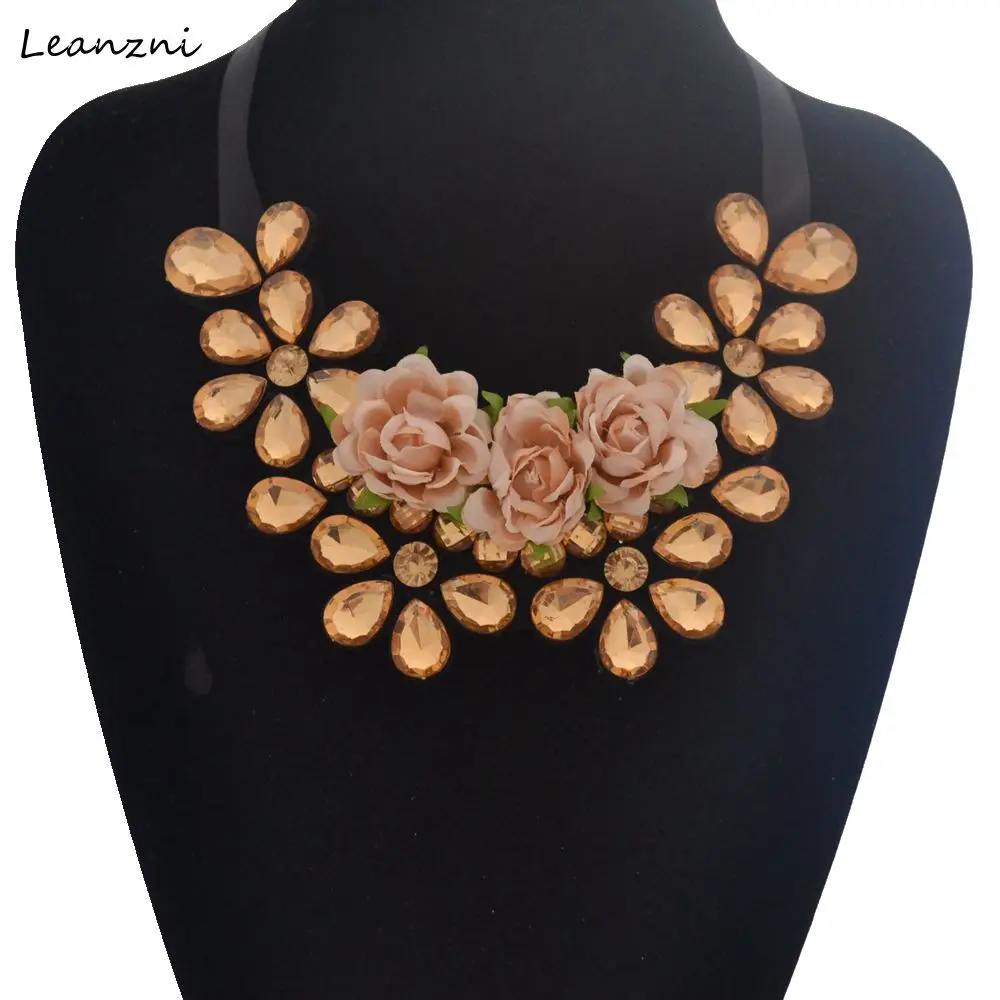 Leanzni pendant Fashion necklace, cloth art flower, acrylic resin accessories, women, wholesale