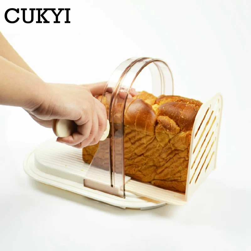 

CUKYI Toast Bread Slicer Cutting Rack Storage Box Crisper
