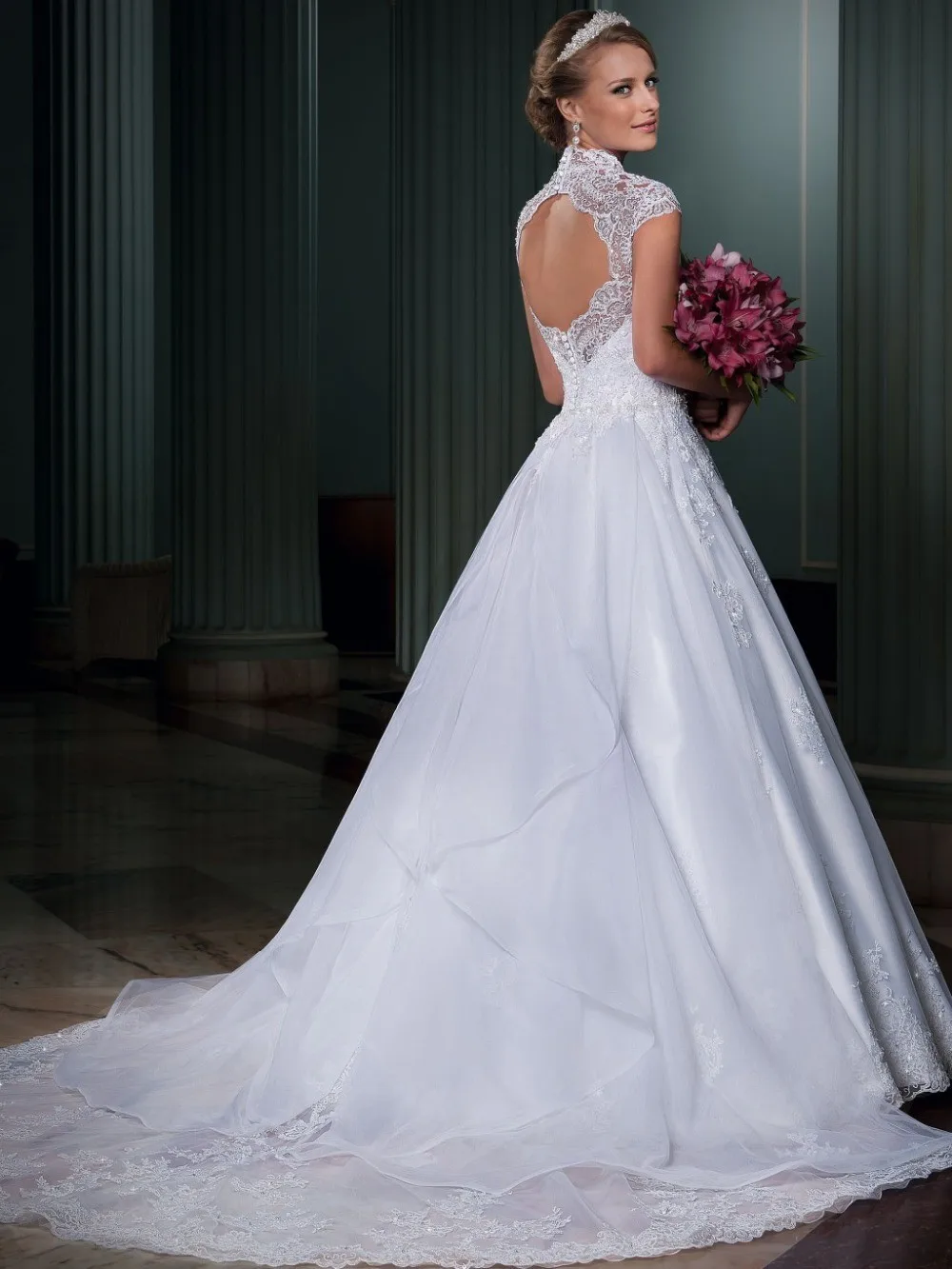 Vestido-de-noiva-ball-gown-wedding-dress-open-back-sexy-vestido-de-casamento-detachable-tail-2015 (3)