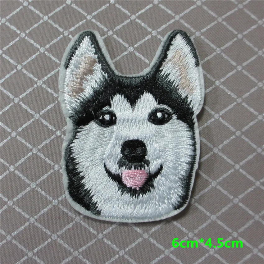 1PC Cute Husky Dog Patch New Embroidered Iron On Patches for Clothes