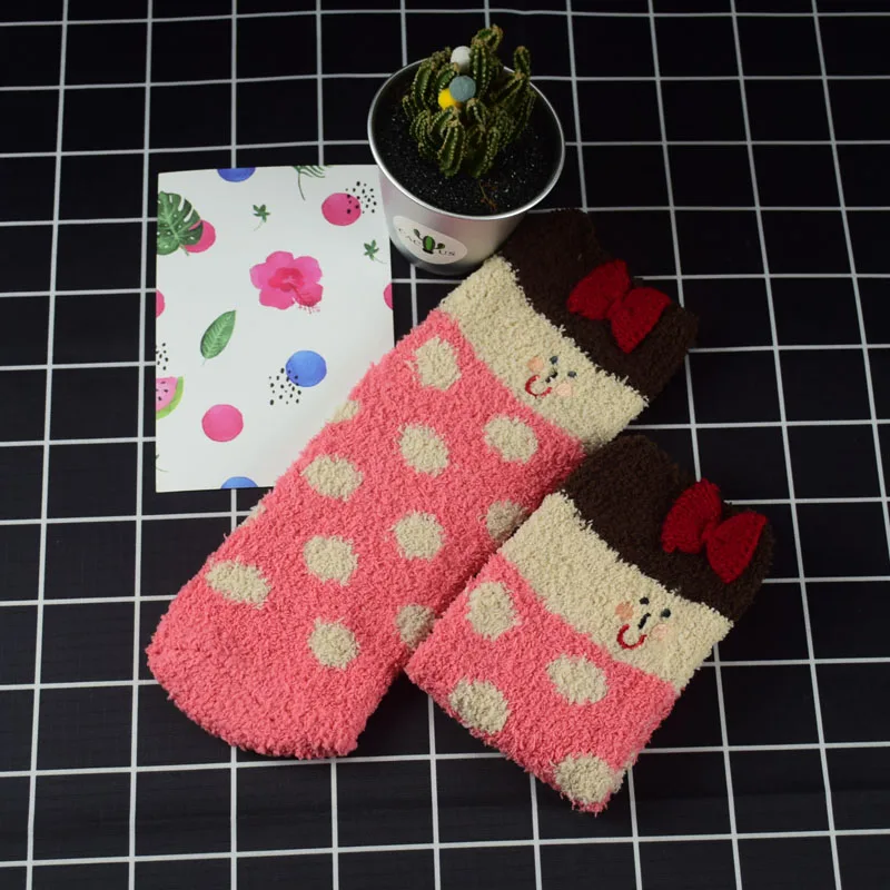ZZIYEETTM, 1 пара, толстые теплые носки из бархата кораллового цвета с объемным дизайном для девочек домашние зимние Пушистые Носки - Цвет: 20