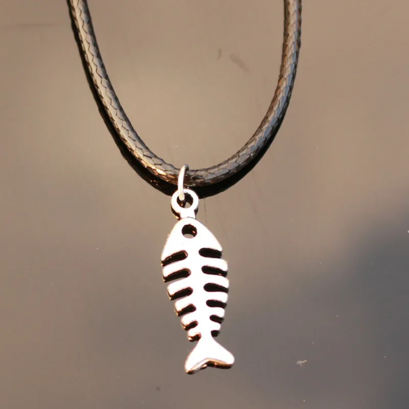 N784 Fish Bone Pendant Colleares Rope Chain Bijoux Clavicle Punk Fashion Jewelry Necklaces HOT Sale