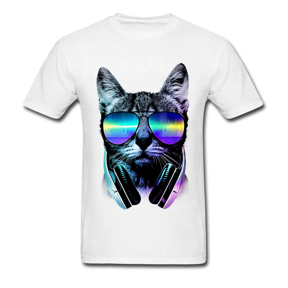 Music Lover Cat_white