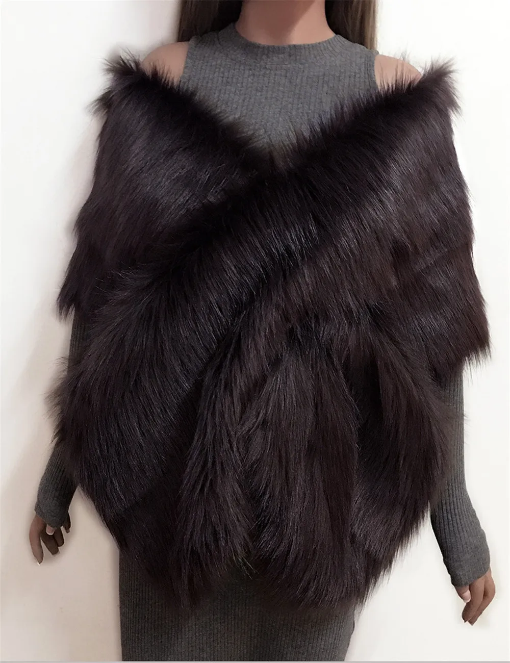 The autumn and winter new imitation fur big cape neck scarf multi-color joker scarf bride dress cross cape (11)