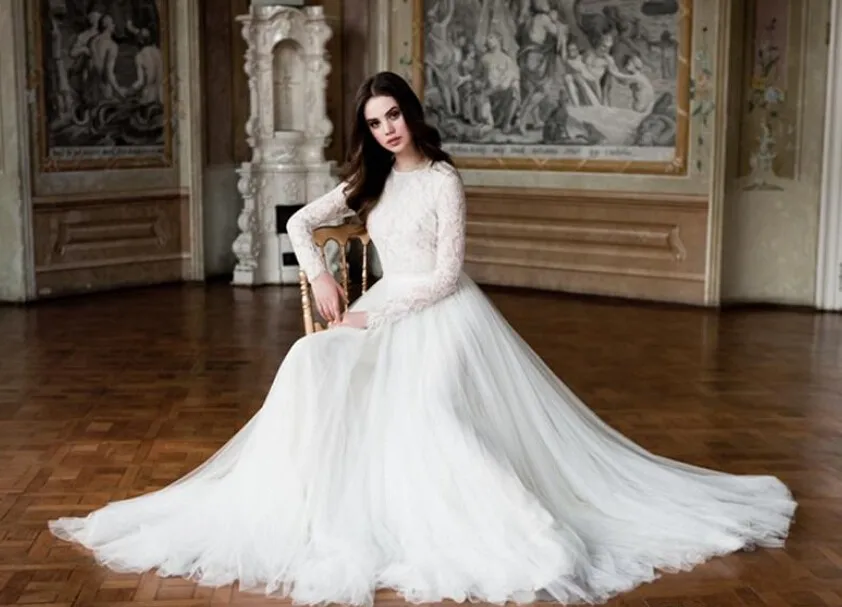 Elegant Wedding Dress A Line Delicate Lace Long Sleeve Chiffon