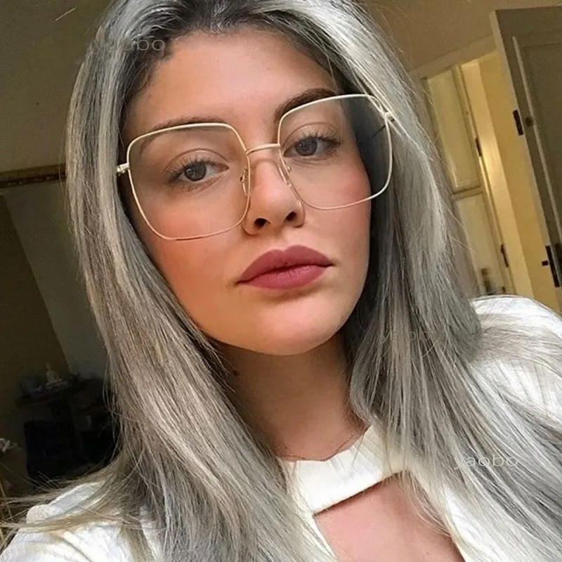 

Retro Alloy Square Frame Eyeglasses Women Brand Clear Glasses Myopia Men Reading Computer Goggles Transparent Shades