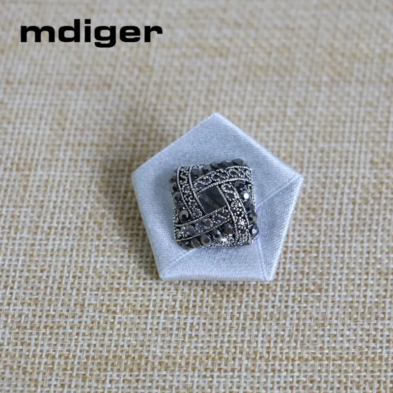 Mdiger Brand Men Brooches Rhinestone Star Brooch Pins for Men Suits Collar Lapel Pin for Wedding Party Jewelry 10 PCS/LOT Mdiger Brand Men Brooches Rhinestone Star Brooch Pins for Men Suits Collar Lapel Pin for Wedding Party Jewelry 10 PCS/LOT