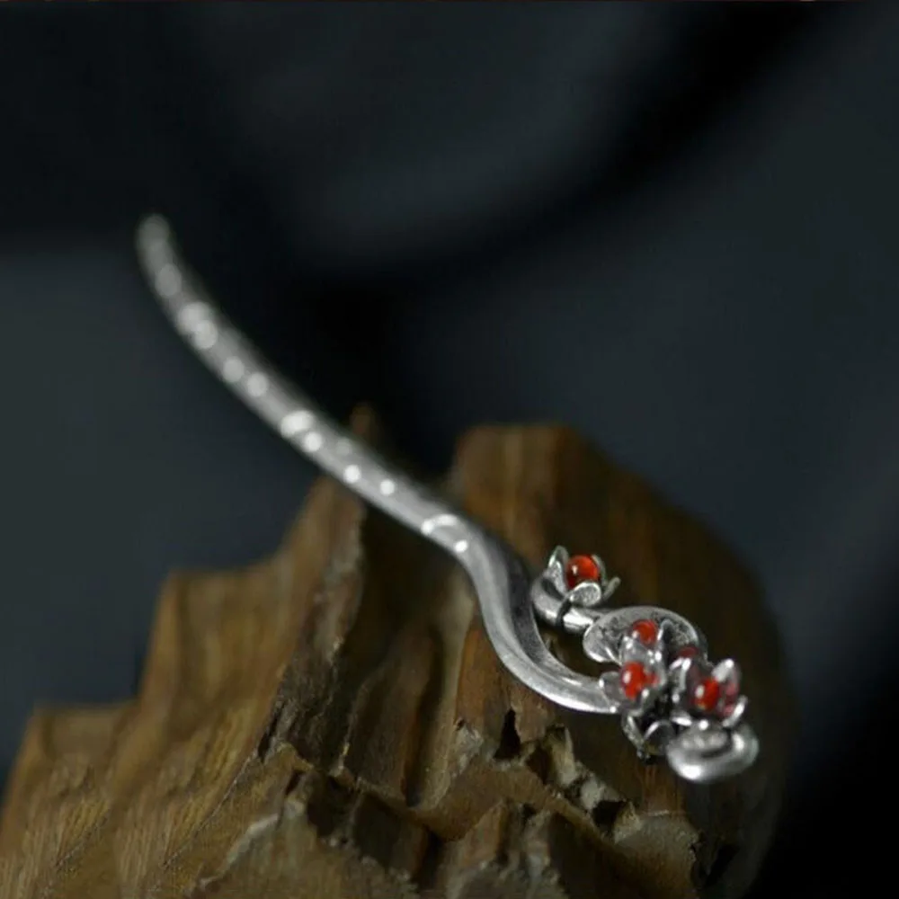 

1PC Vintage Charm 1Pcs Fashion Women Chinese Retro Handmade Miao Silver Agate Carved Hair Sticks Hairpin Headwear Gift