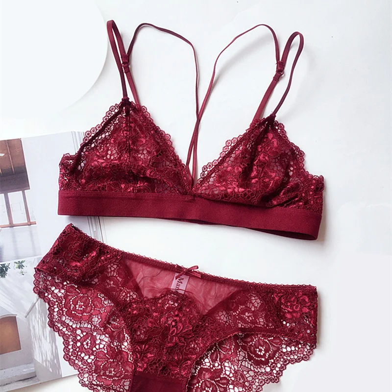 Koop CINOON Franse kant full perspectief sexy 3 4 Cup bh set zonder stalen ring dunne cup dames ondergoed bralette